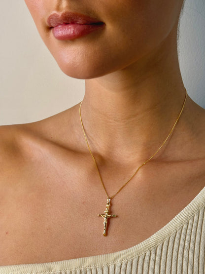 The Lucia 9ct Gold Crucifix